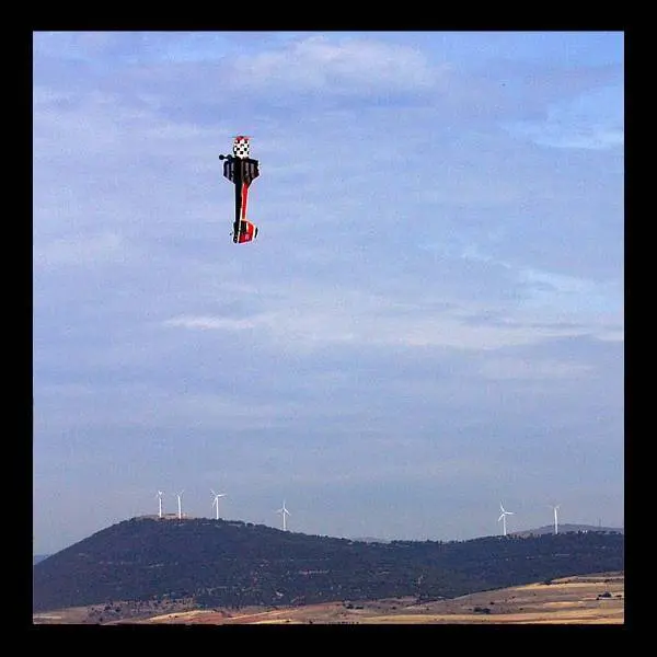 Festival de Aeromodelismo en Velilla de la Sierra. Foto: Lola G&oacute;mez Redondo