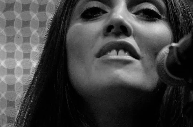 ASTRID JONES & THE BLUE FLAPS. Foto Santiago Farizano