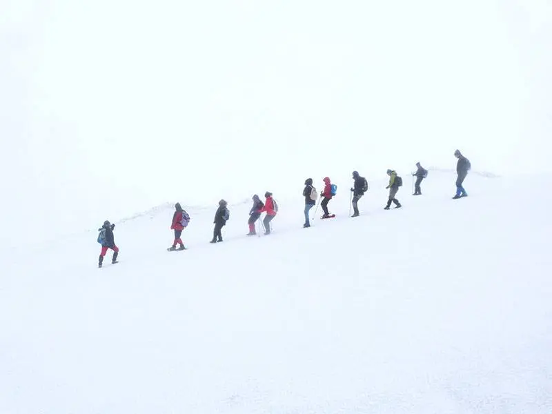 Bajando en fila