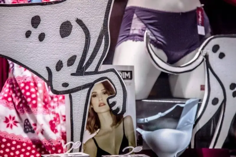 SM Moda &Iacute;ntima