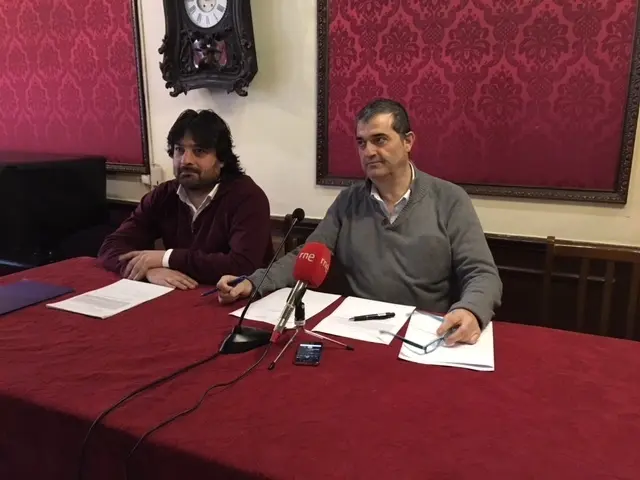 A la izquierda Rub&eacute;n Sanz, a la derecha, Alberto Santamar&iacute;a.