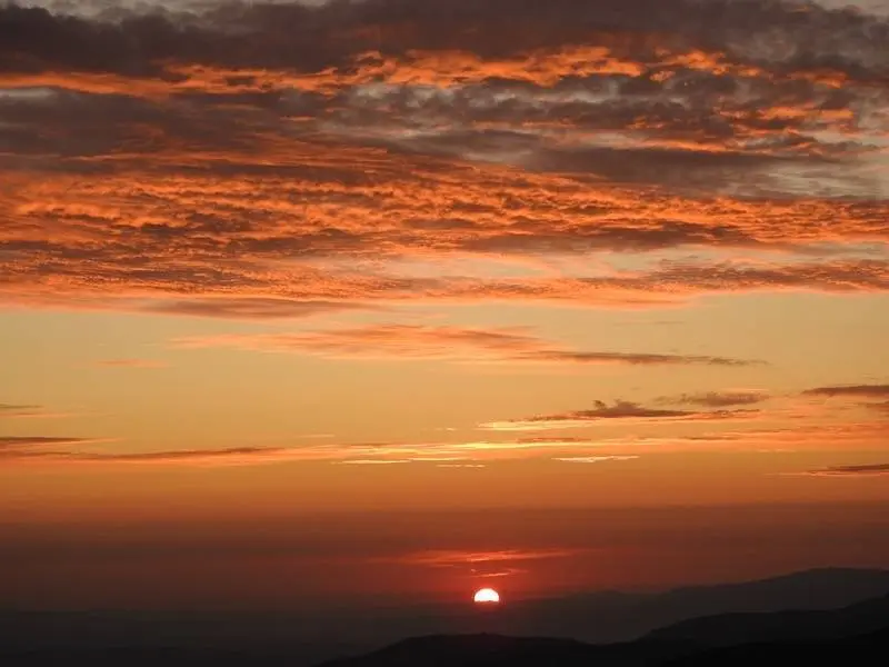 Amanece