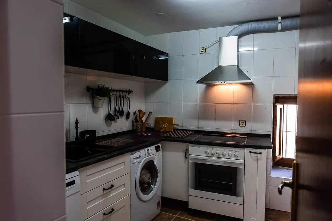 Vivienda de Uso Tur&iacute;stico R&iacute;o Raz&oacute;n-9