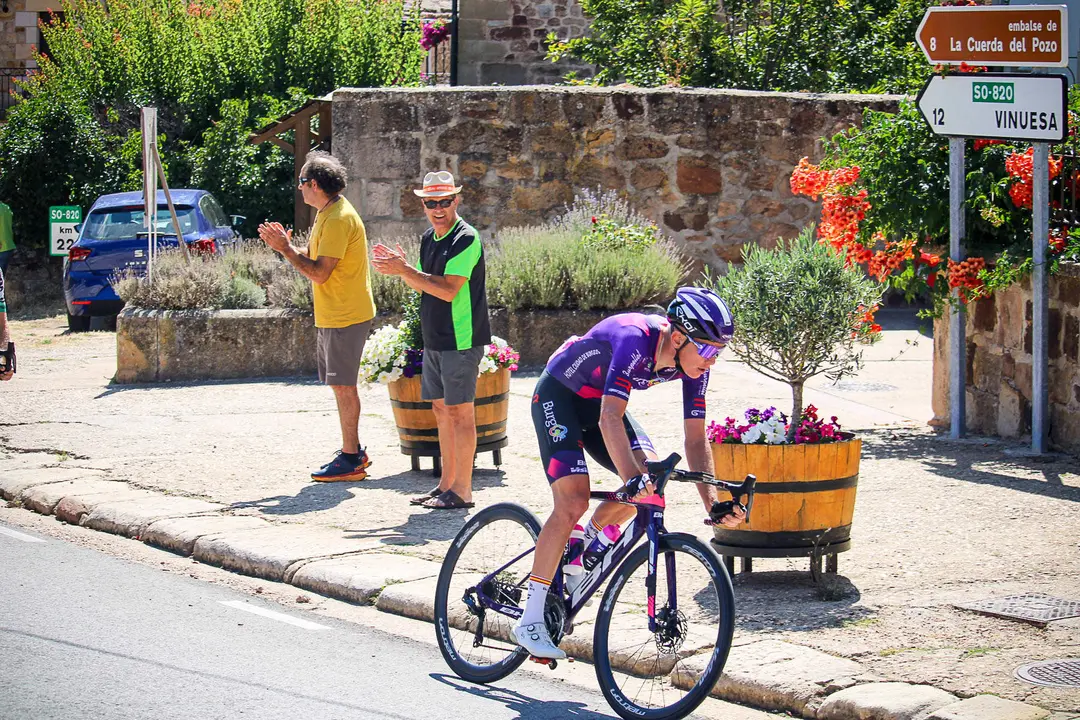 Paso por El Royo Vuelta Ciclista CyL-3