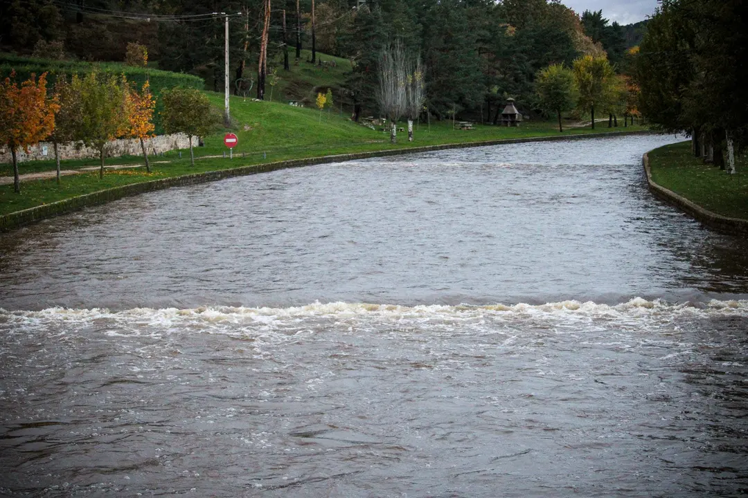 R&iacute;o Duero por Salduero (7)