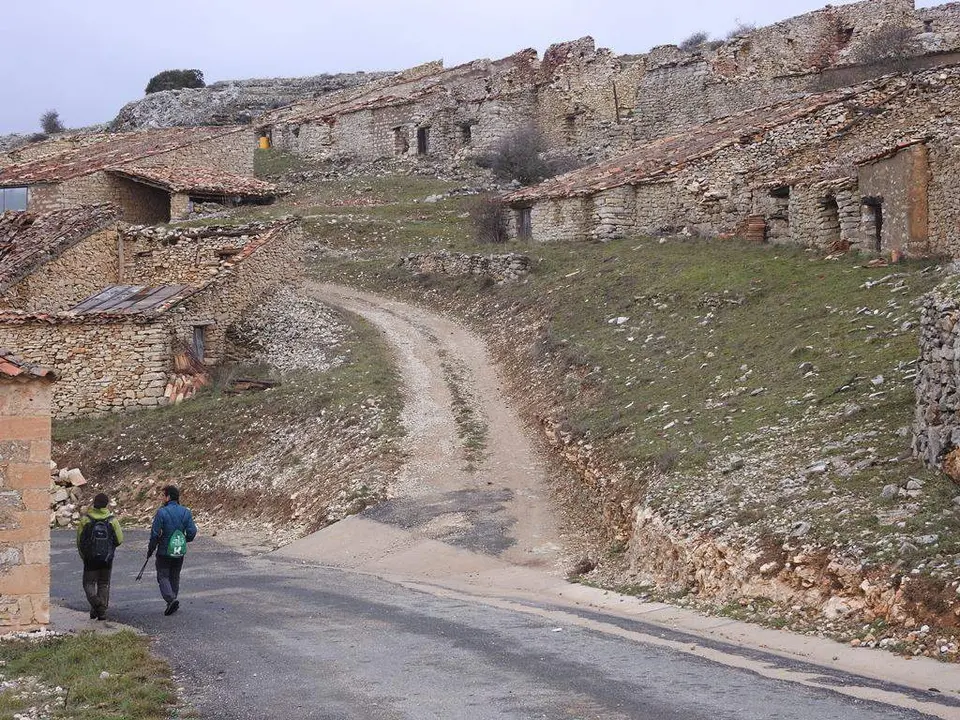 Ca&ntilde;&oacute;n del Talegones entre Torrevicente y Lum&iacute;as (25)