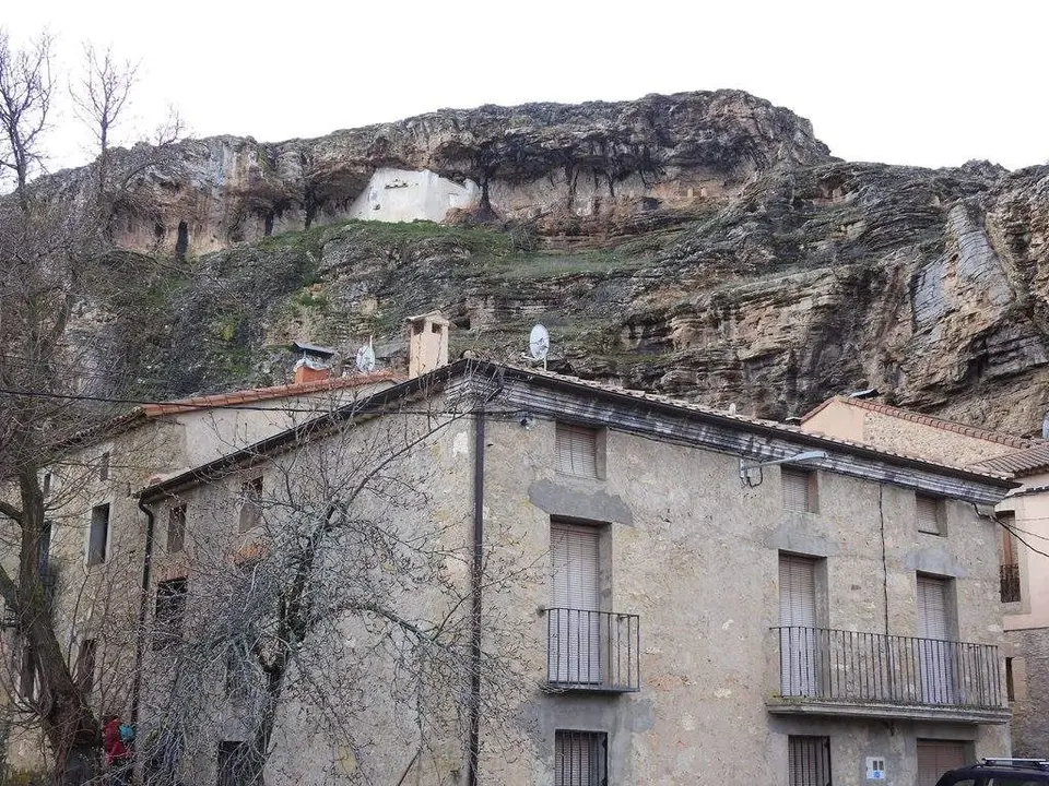 Ca&ntilde;&oacute;n del Talegones entre Torrevicente y Lum&iacute;as (34)