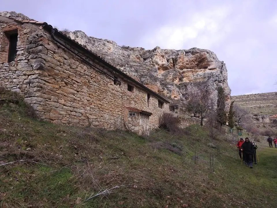 Ca&ntilde;&oacute;n del Talegones entre Torrevicente y Lum&iacute;as (41)