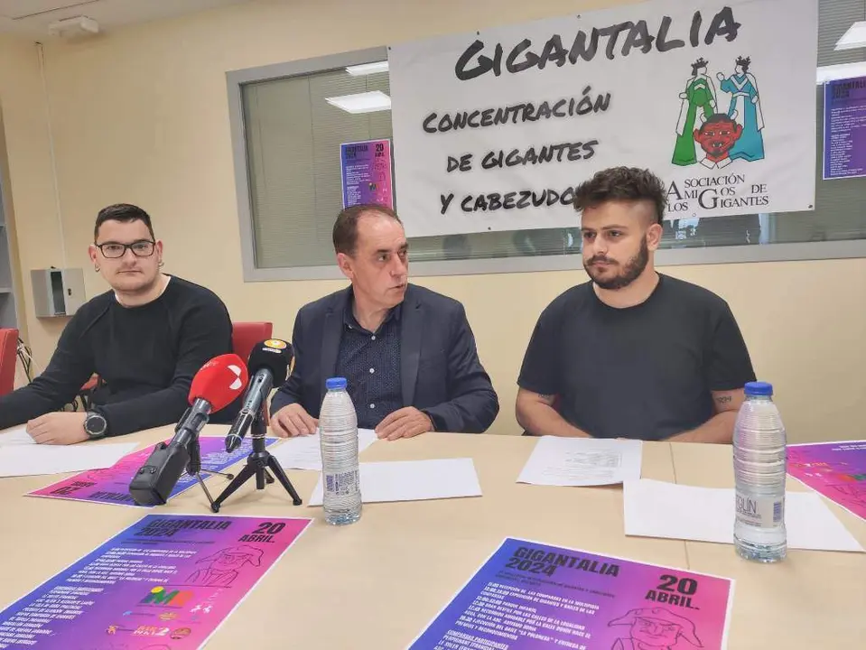 Presentaci&oacute;n de Gigantalia 2024