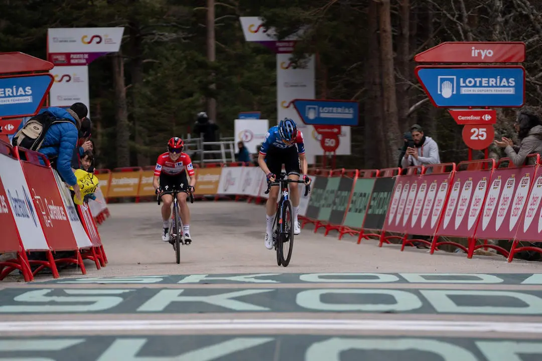 Vuelta a Espa&ntilde;a meta Laguna Negra-32