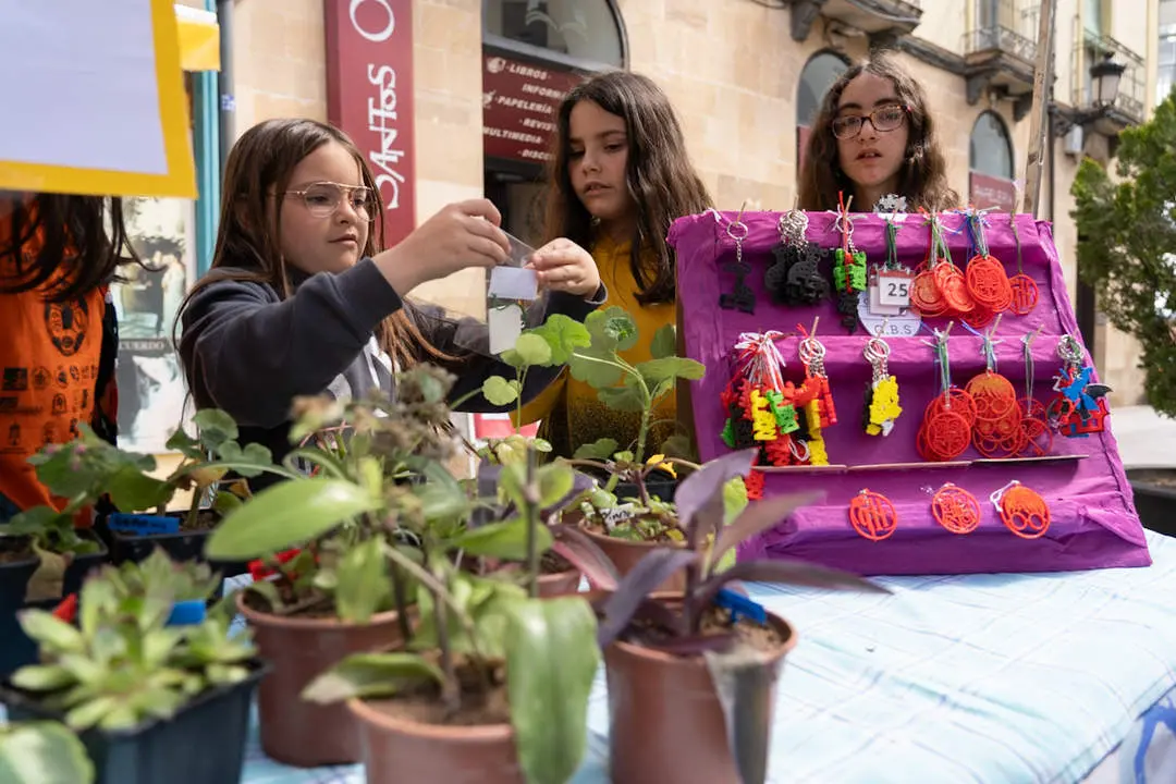 Mercado Emprender en Mi Escuela-04