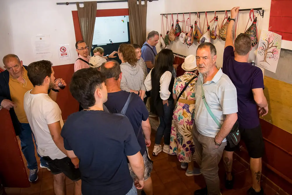 Visita Asovica a la Cuadrilla de San Esteban12