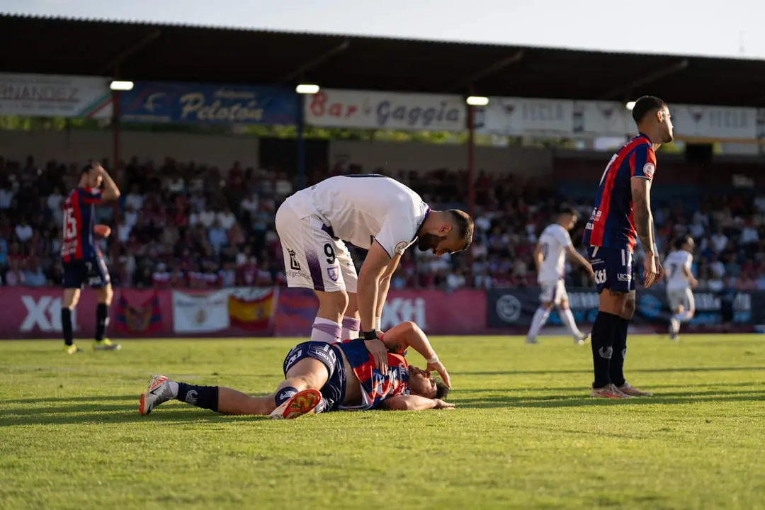 Yeclano vs Numancia Partido-27