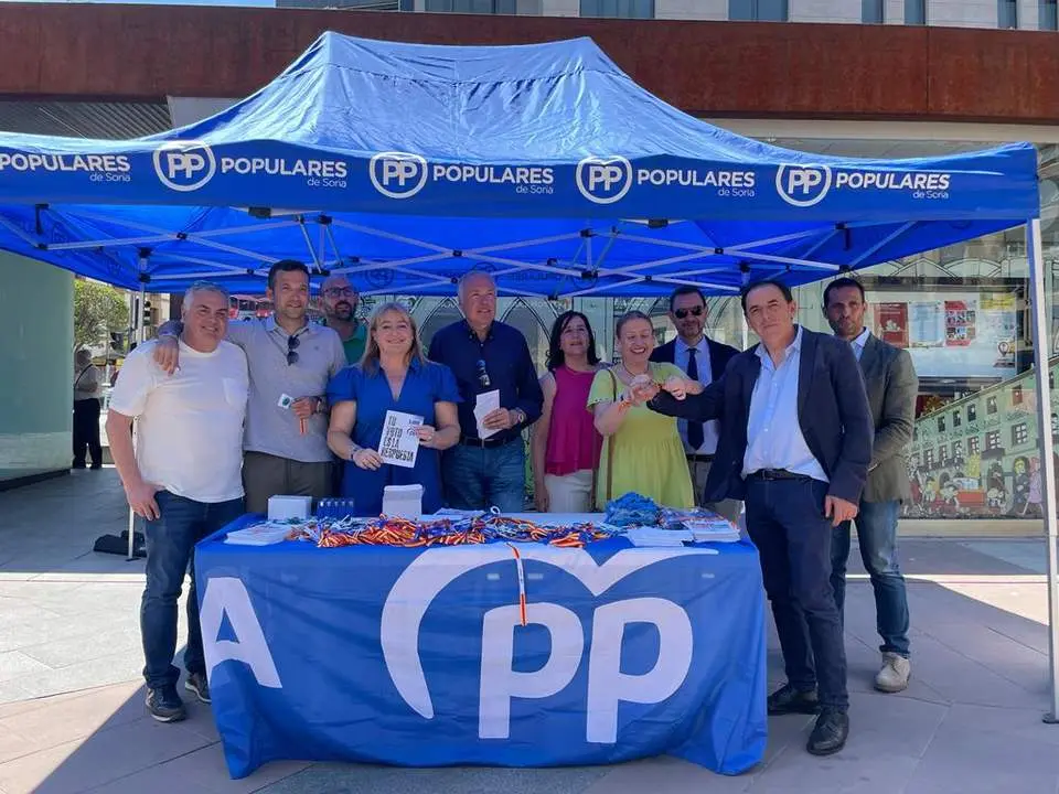 Acto de campa&ntilde;a del PP en Mariano Granados
