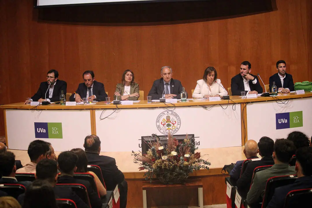Graduaci&oacute;n alumnos Grado en Ciencias de la Actividad F&iacute;sica y del Deportes-5