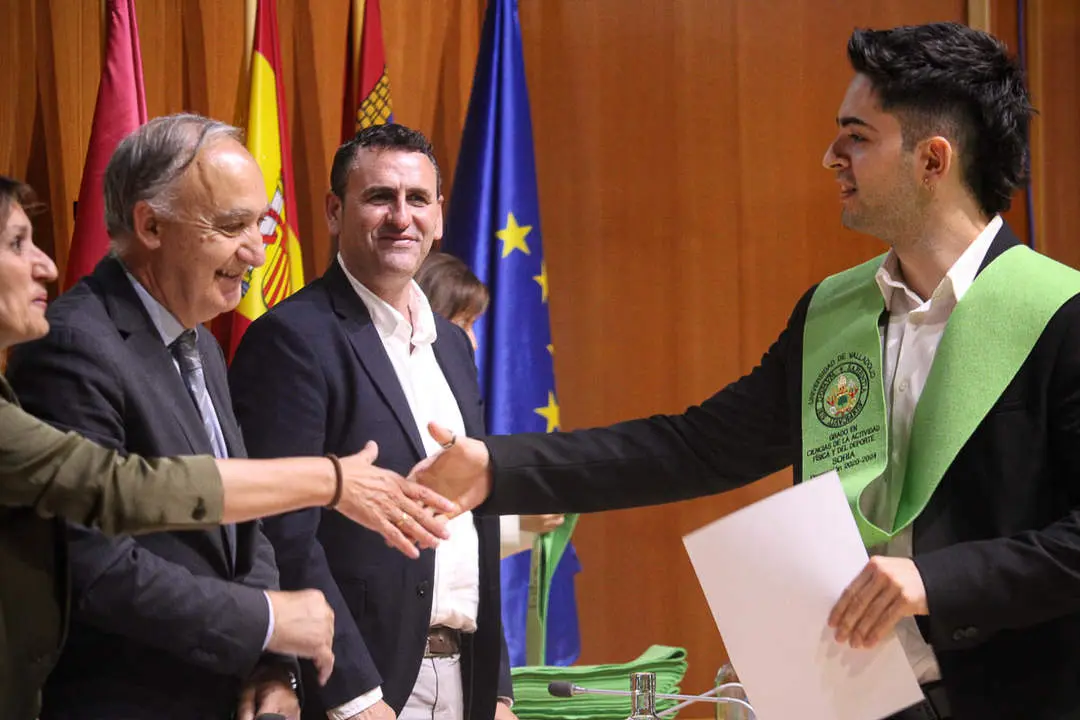 Graduaci&oacute;n alumnos Grado en Ciencias de la Actividad F&iacute;sica y del Deportes-24