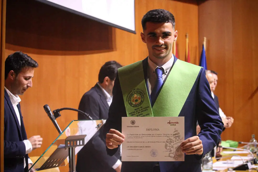 Graduaci&oacute;n alumnos Grado en Ciencias de la Actividad F&iacute;sica y del Deportes-40