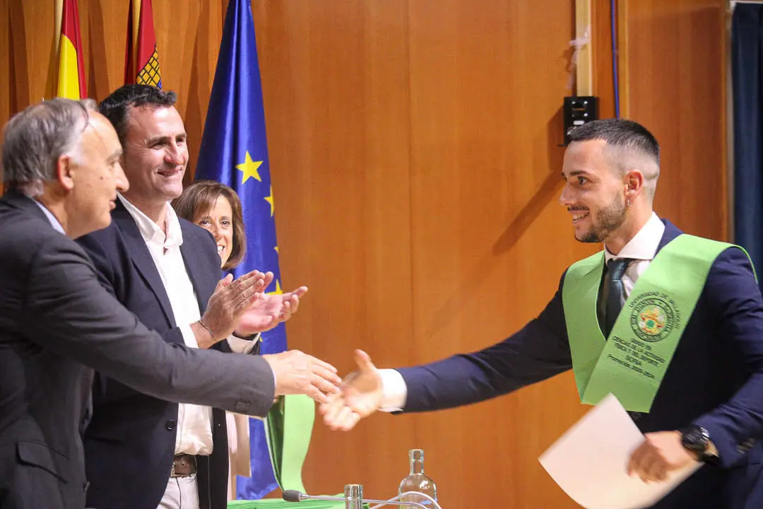 Graduaci&oacute;n alumnos Grado en Ciencias de la Actividad F&iacute;sica y del Deportes-61