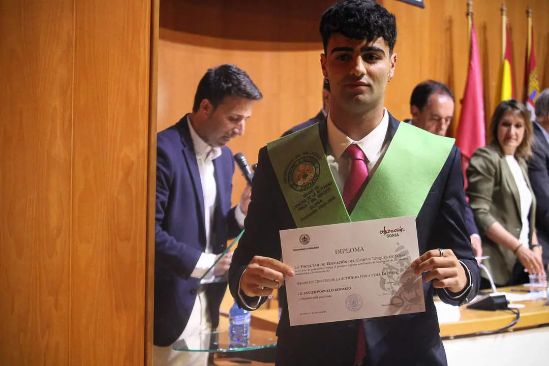 Graduaci&oacute;n alumnos Grado en Ciencias de la Actividad F&iacute;sica y del Deportes-71