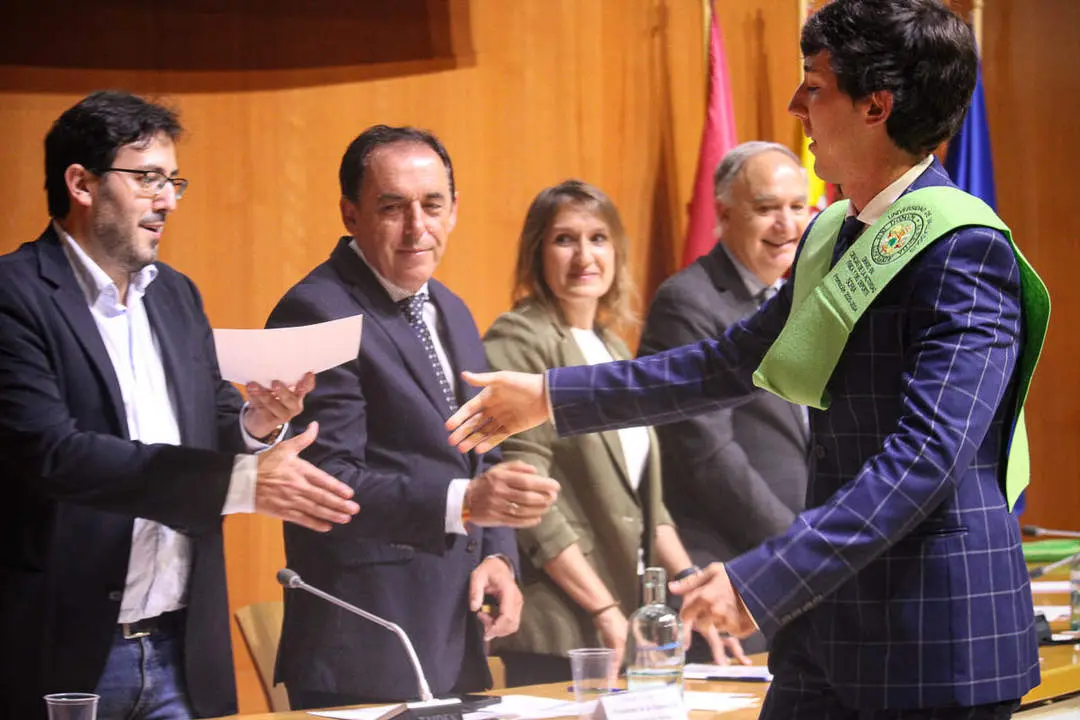 Graduaci&oacute;n alumnos Grado en Ciencias de la Actividad F&iacute;sica y del Deportes-79