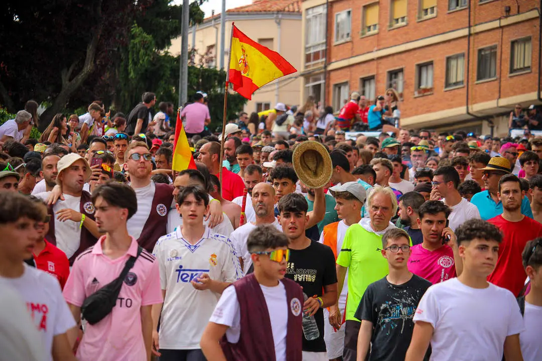 Llegada de los novillos a la plaza de toros-44