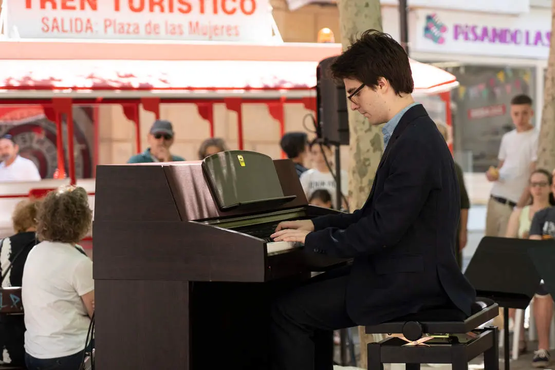 El piano en la calle-5