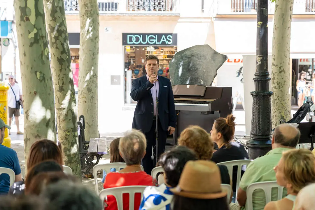 El piano en la calle-7