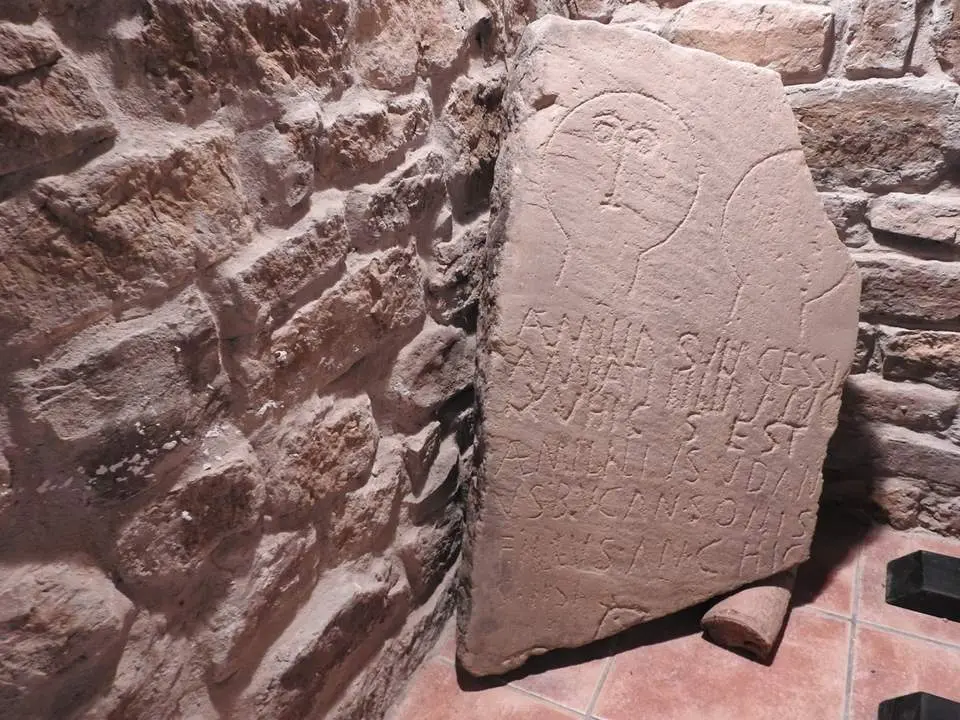 Estelas funerarias romanas con protoeuskera en Tierras Altas  (2)