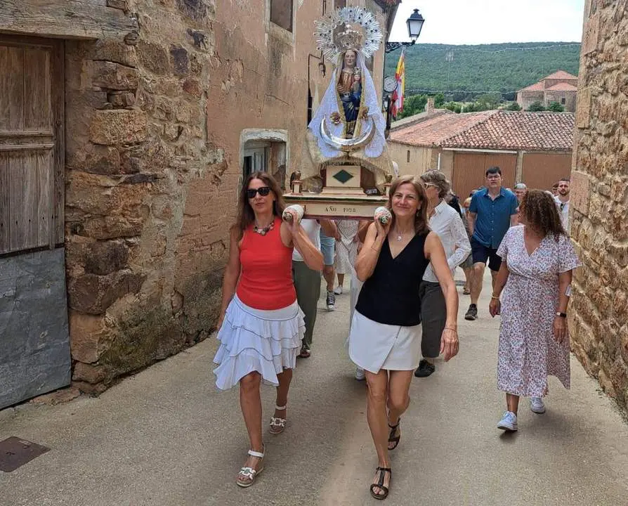Virgen del Almuezo, Narros (3)