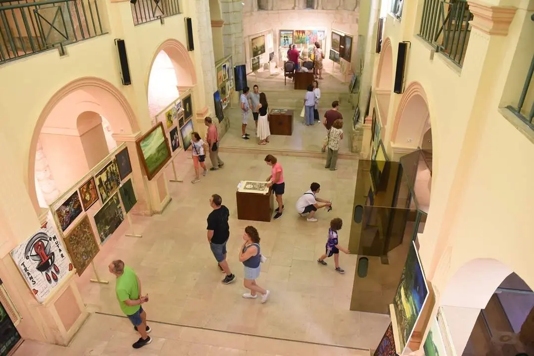 Exposici&oacute;n de Dionisio Puente en Almaz&aacute;n (7)
