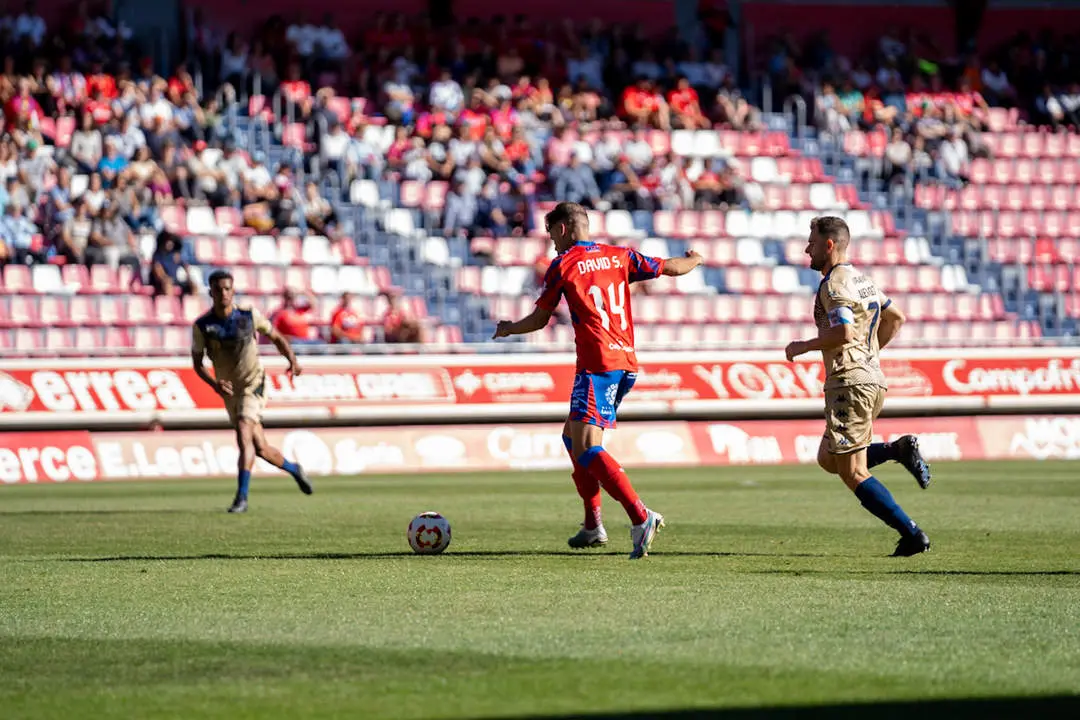 Numancia vs Pontevedra-36