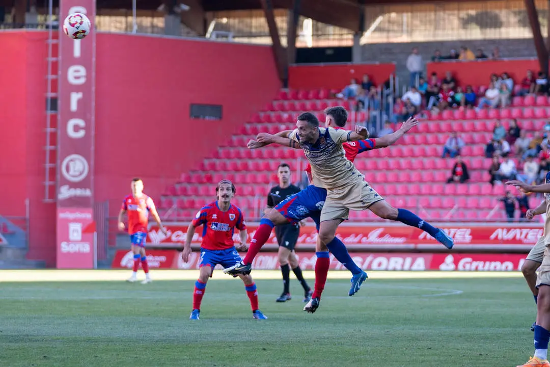 Numancia vs Pontevedra-52