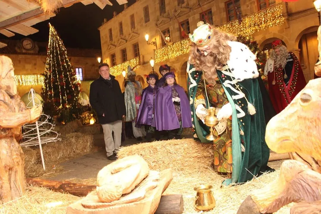 Recepci&oacute;n de Los Reyes Magos24