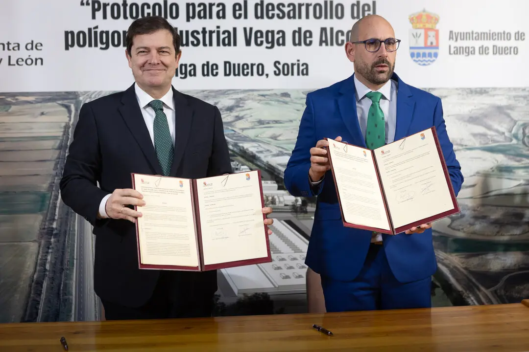 Firma de Convenio en Langa-10