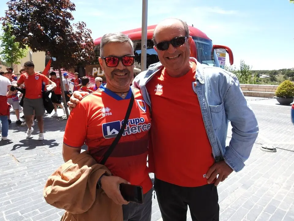 Aficionados del CD Numancia en Teruel (3)