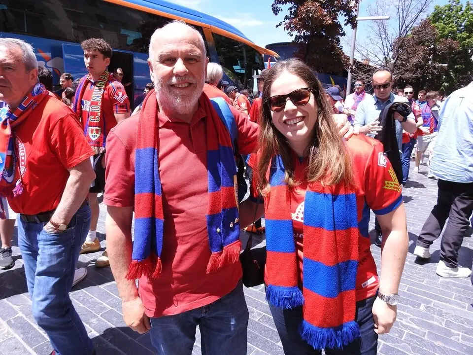 Aficionados del CD Numancia en Teruel (4)