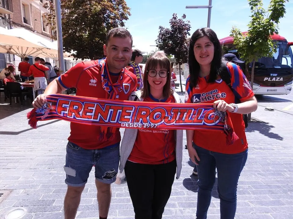Aficionados del CD Numancia en Teruel (7)