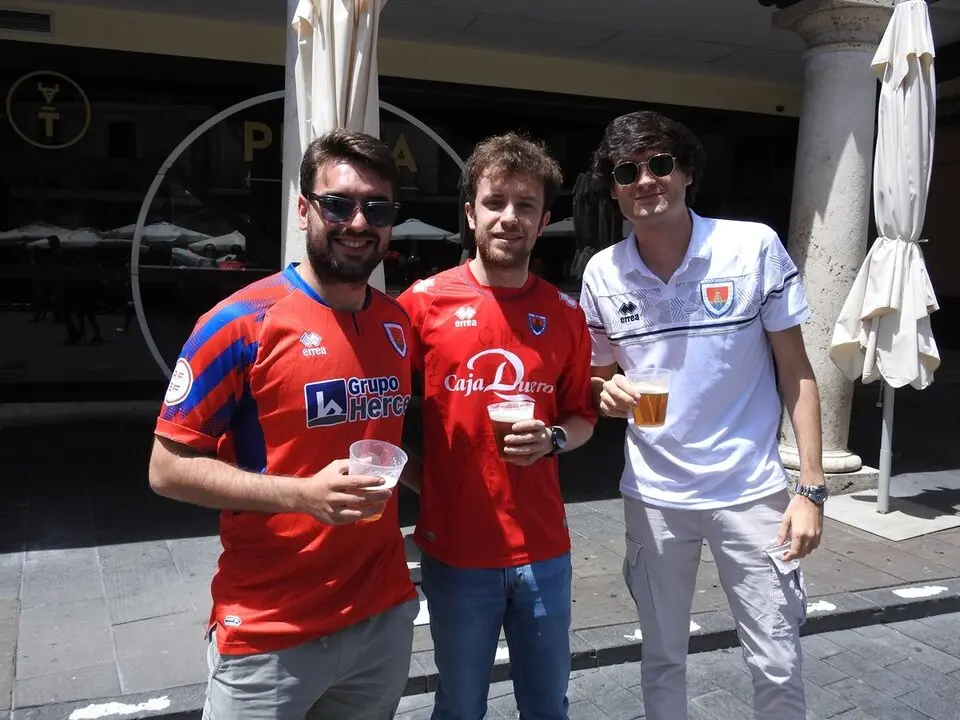 Aficionados del CD Numancia en Teruel (14)