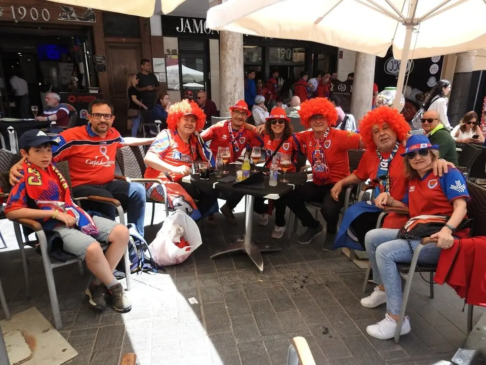 Aficionados del CD Numancia en Teruel (16)