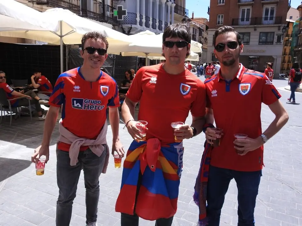 Aficionados del CD Numancia en Teruel (17)