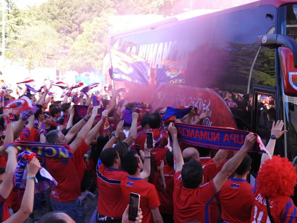 Llegada del Numancia a Pinilla, campo del Teruel (26)