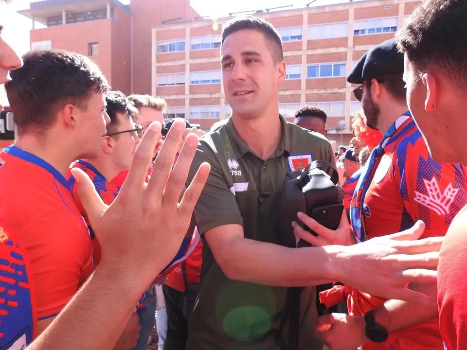 Llegada del Numancia a Pinilla, campo del Teruel (39)