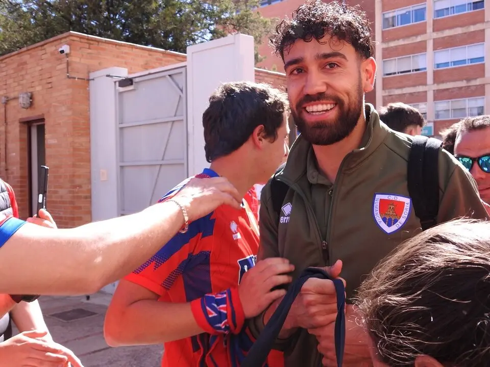 Llegada del Numancia a Pinilla, campo del Teruel (53)