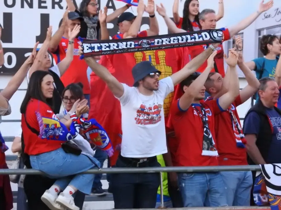 Teruel-Numancia. Afici&oacute;n y segunda parte (60)
