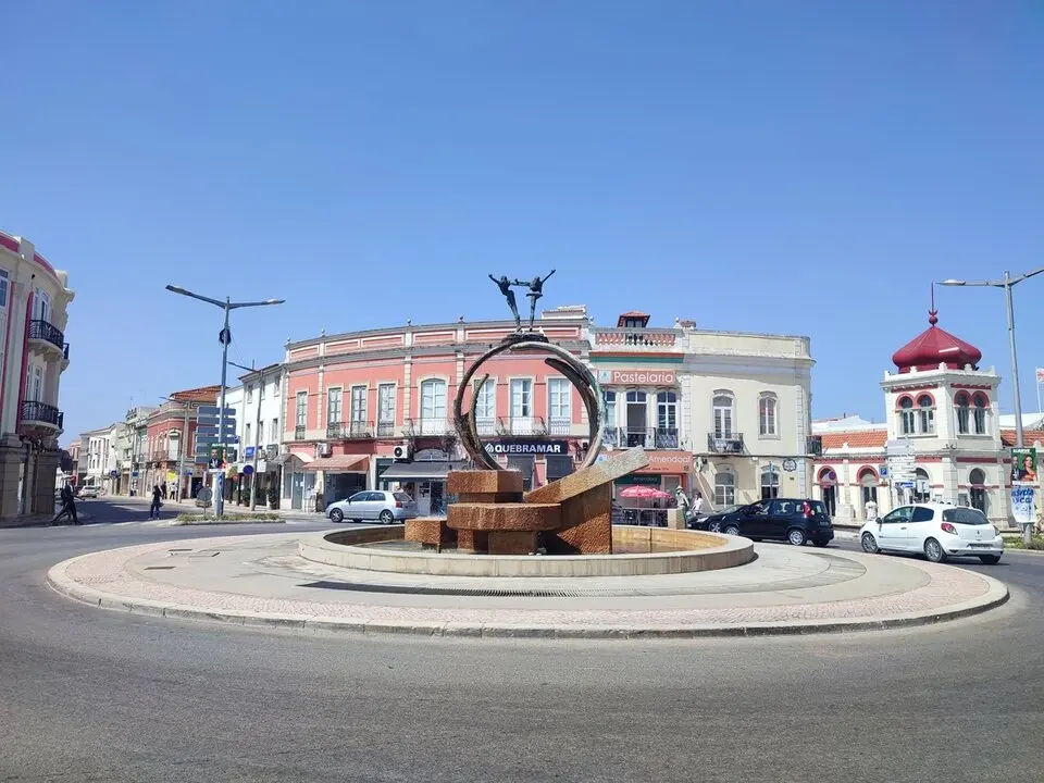 8. Loul&eacute;, Mercado y Caf&eacute; Calcinha (1)