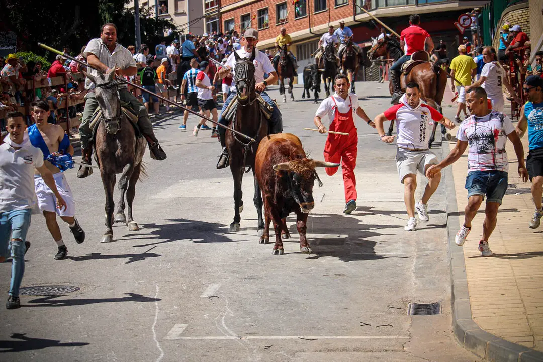 Llegada de La Saca a la plaza de Toros-15
