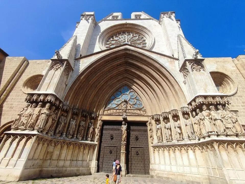6 Paseo a mediod&iacute;a por Tarragona (13)