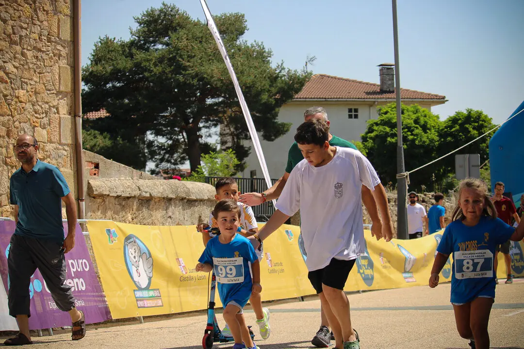 XLIV Cross Popular de Abejar, categor&iacute;as inferiores y entrega de premios-88