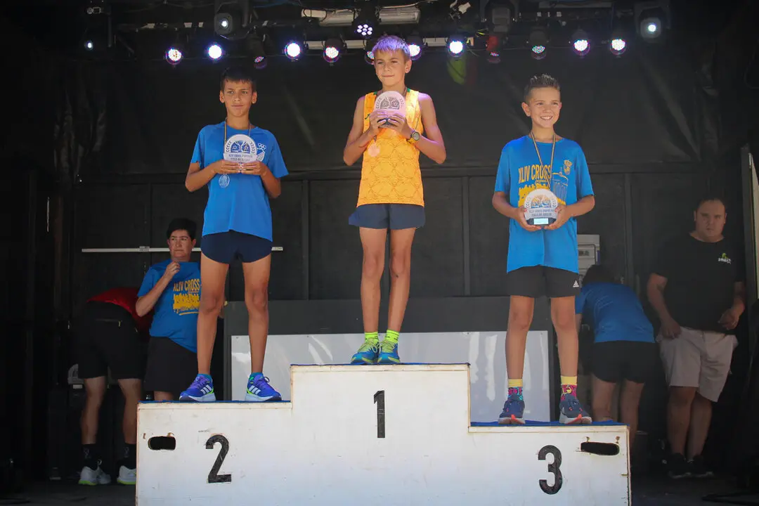 XLIV Cross Popular de Abejar, categor&iacute;as inferiores y entrega de premios-101
