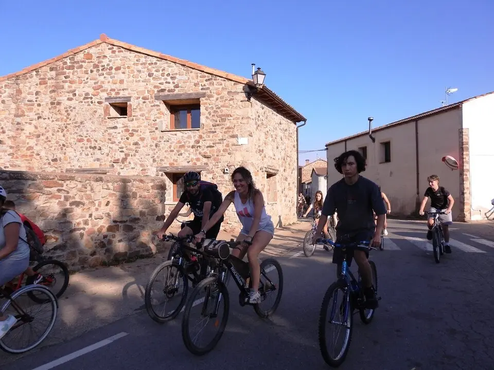 D&iacute;a de la bicicleta en Almajano (1)